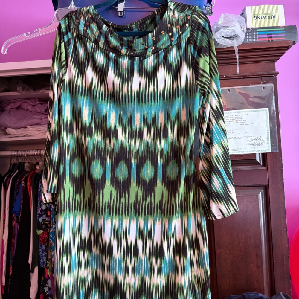 Green Teal Black Ikat Print Stretch Dress 3/4 Sleeve Size XL (21–22” PTP)